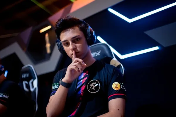 7-tuyen-thu-free-fire-esports-manh-nhat-the-gioi